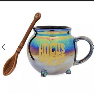 Disney Hocus Pocus Iridescent Mug &Broom Spoon Set